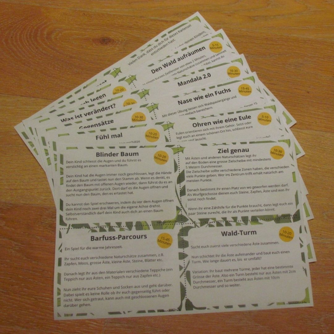 Waldspiele1 Kleinkind im Wald